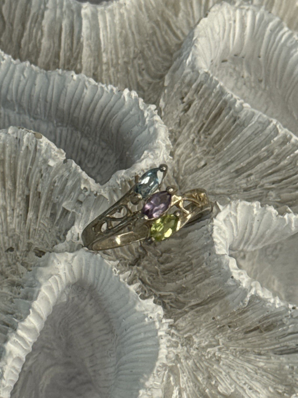925 Sterling Silver Peridot, Amethyst & Topaz Ring Size 8