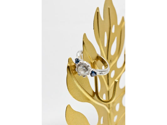 925 Sterling Silver Blue & White CZ Ring Size 6.5