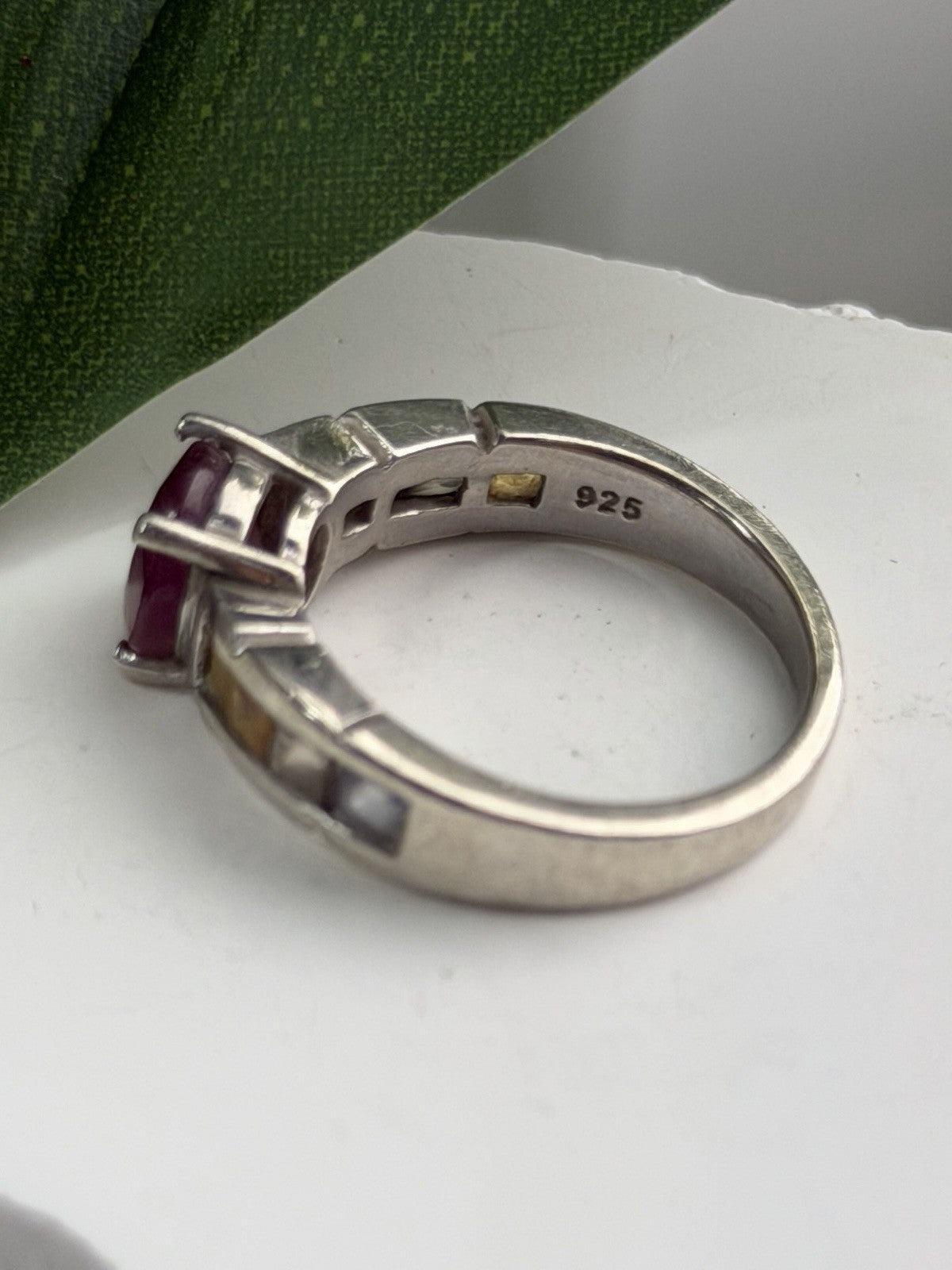 TGGC 925 Sterling Silver Ruby & Multi Color Spinel Stones Ring Size 8