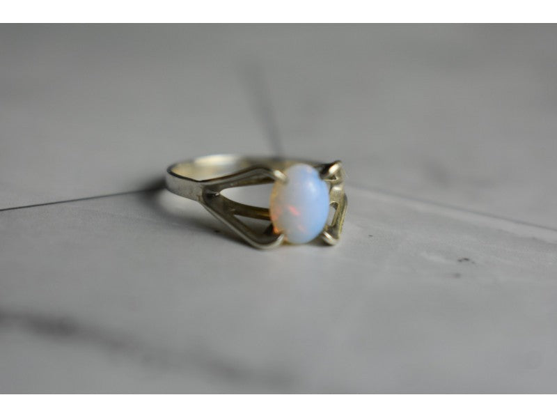 925 Sterling Silver Opal Ring Size 6.5