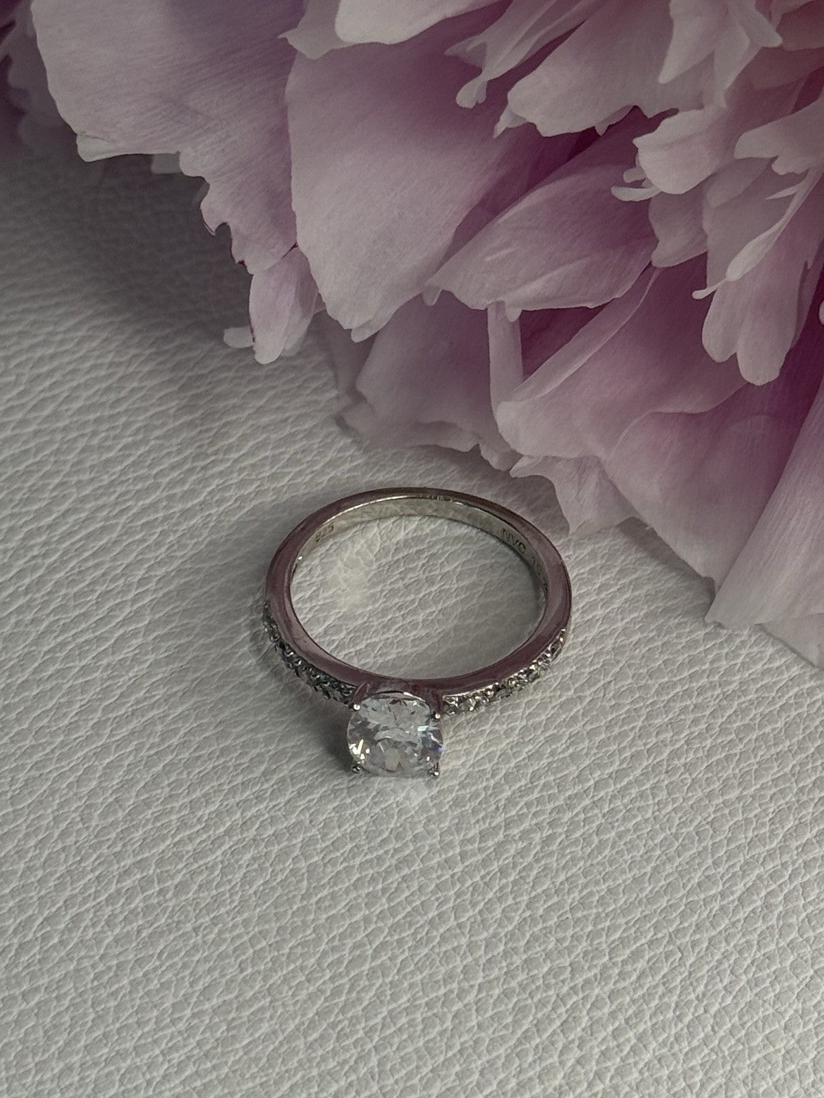 Shiny 925 Sterling Silver CZ Ring Size 10