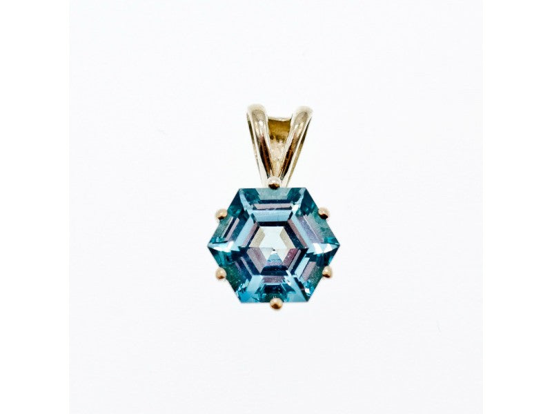 925 Sterling Silver Blue Topaz Pendant