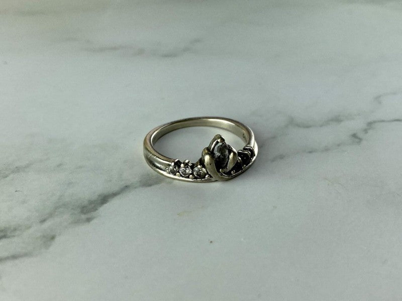 925 Sterling Silver White CZ Ring Size 5.5