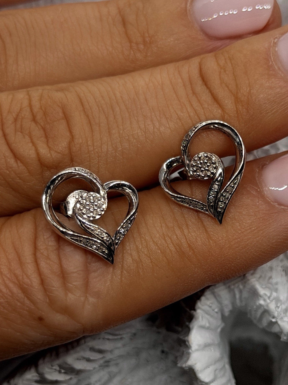 925 Sterling Silver Diamond Accent Open Heart Stud Earrings
