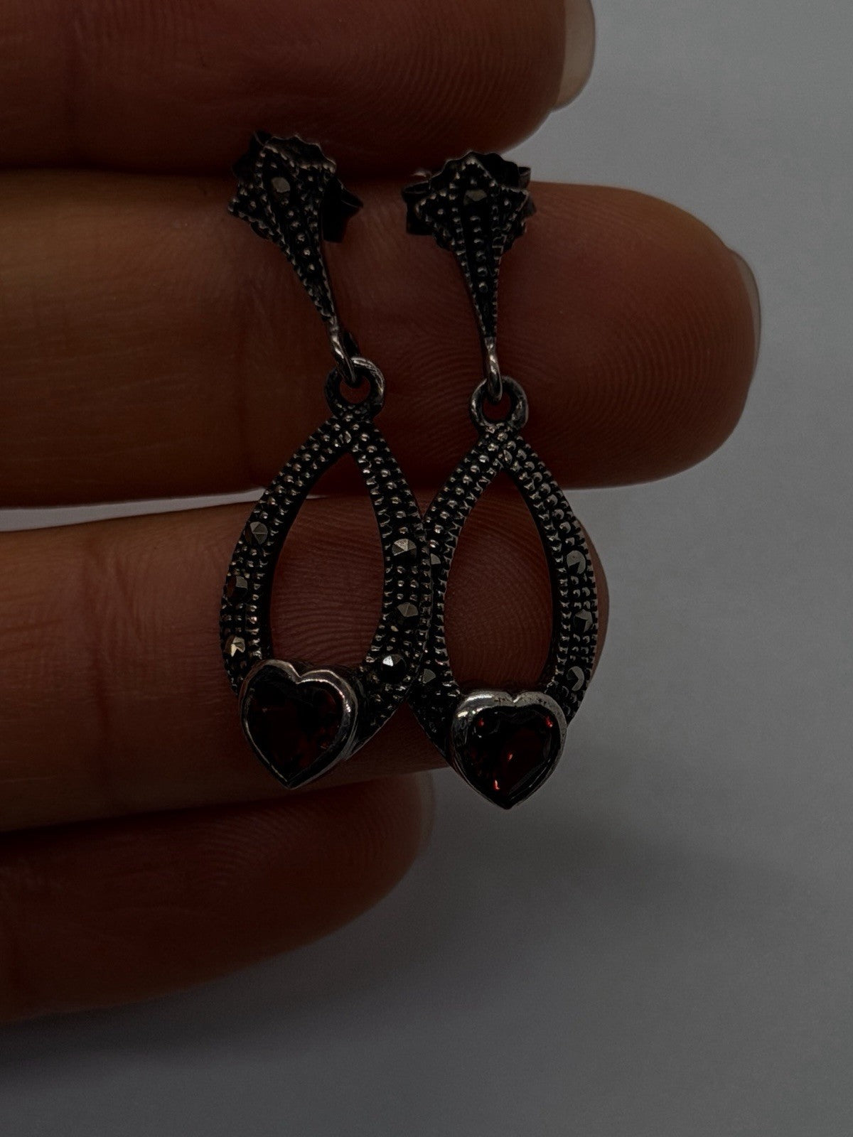 Vintage 925 Sterling Silver Garnet Heart & Marcasite Dangle Drop Earrings