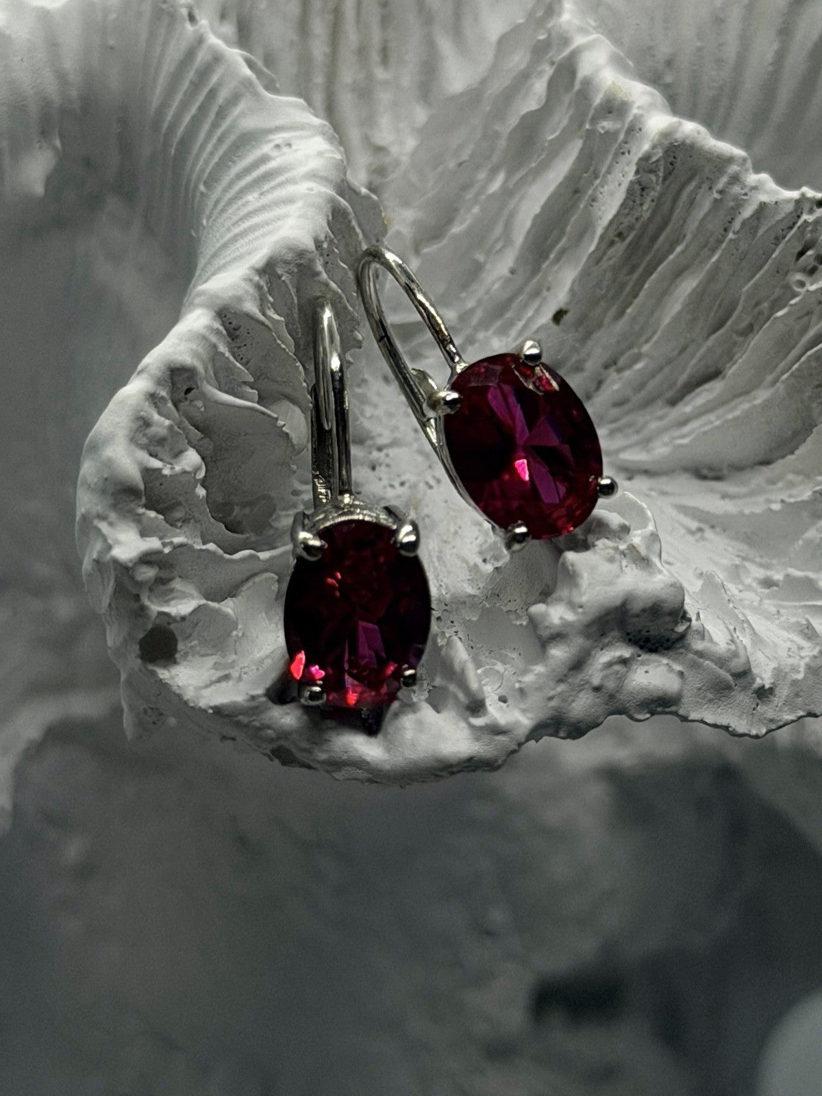 Lovely 925 Sterling Silver Pink Topaz Earrings