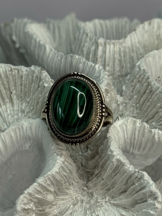 Vintage 925 Sterling Silver Malachite Ring Size 9