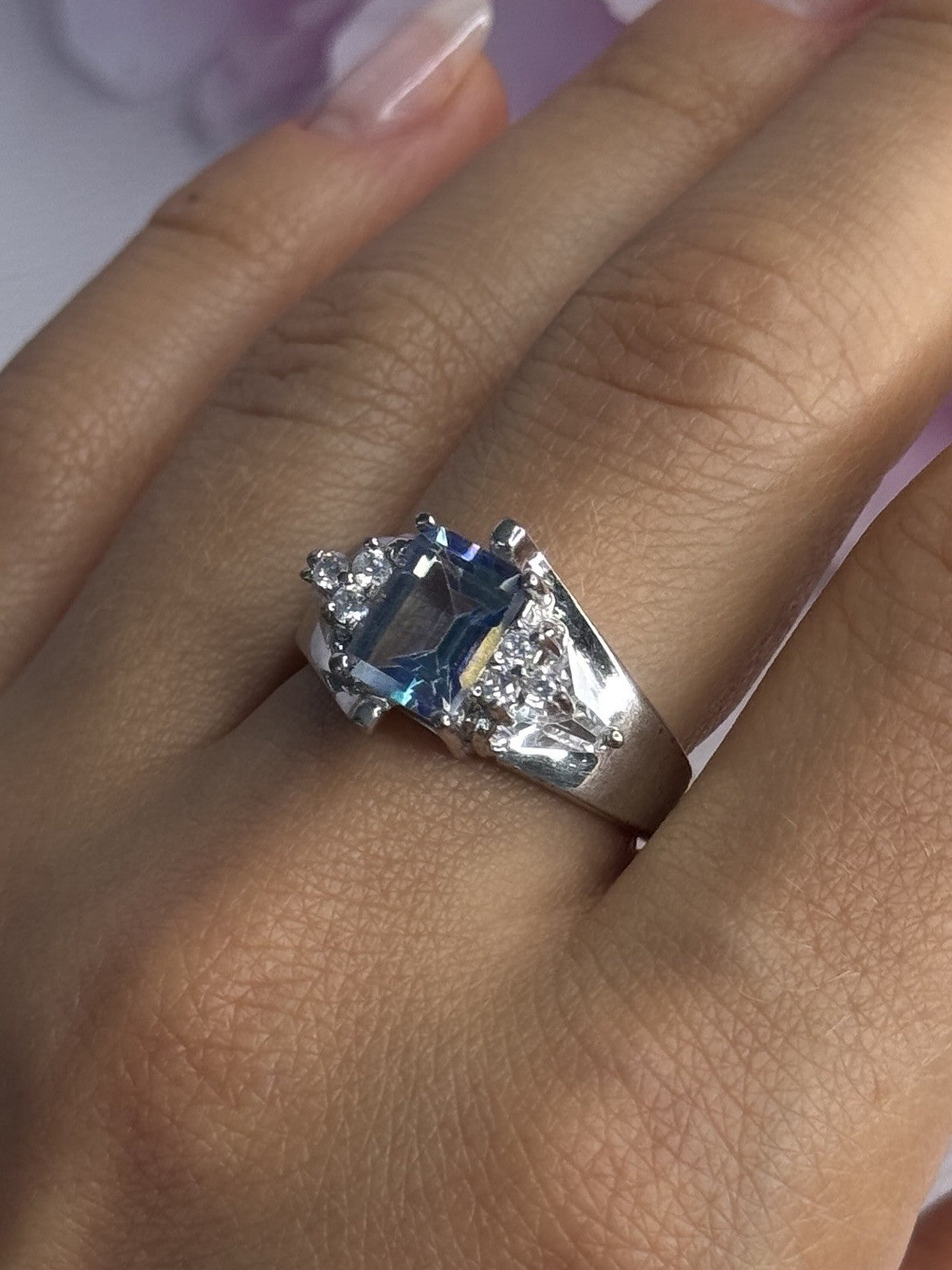 925 Sterling Silver CZ Ring Size 9