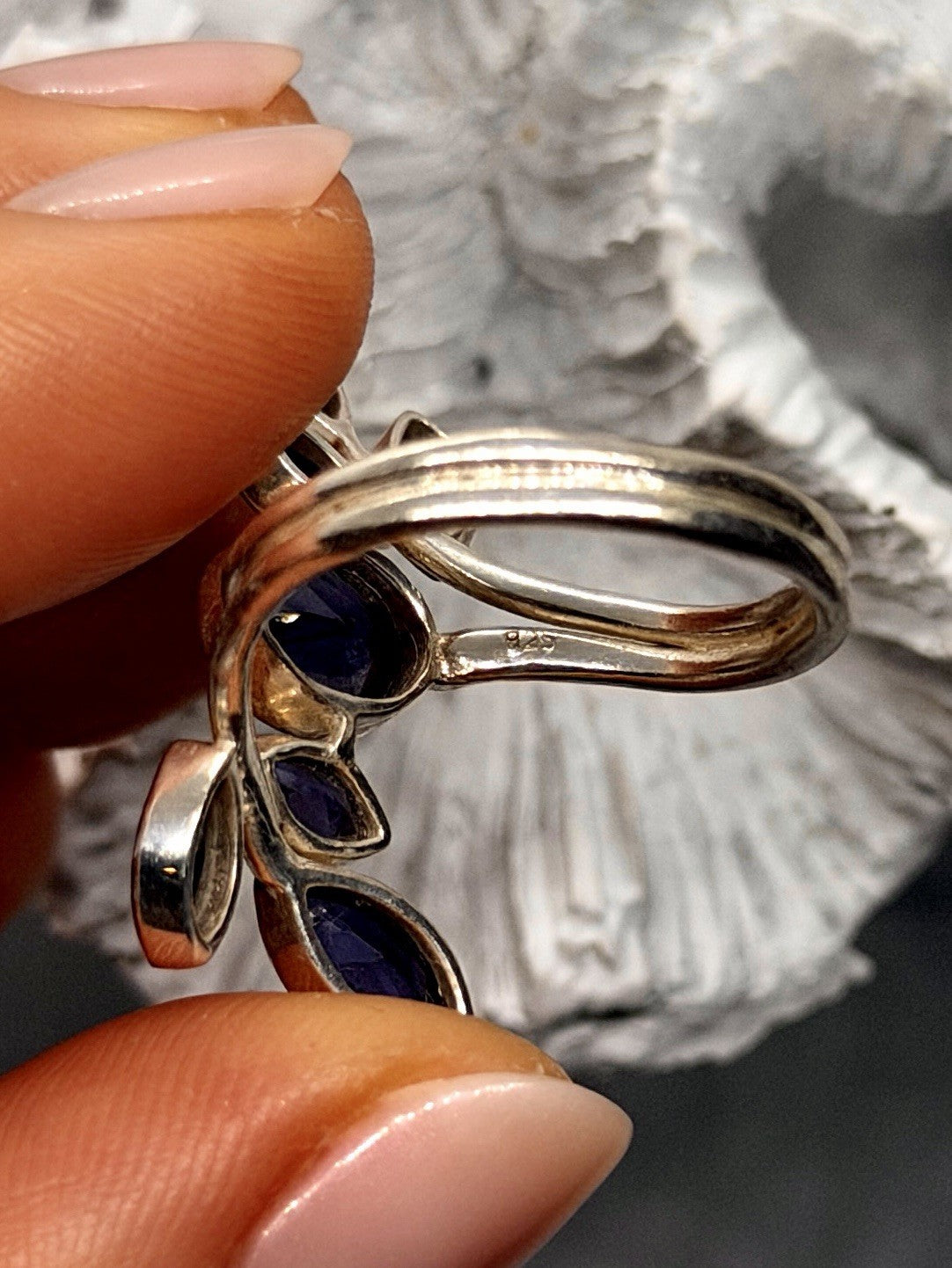 925 Sterling Silver Deep Purple Amethyst Color Gemstones Floral Leaf Ring Size 7