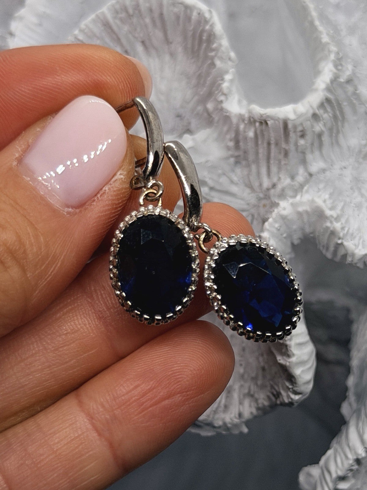 Elegant 925 Sterling Silver Oval Blue Sapphire Drop Earrings