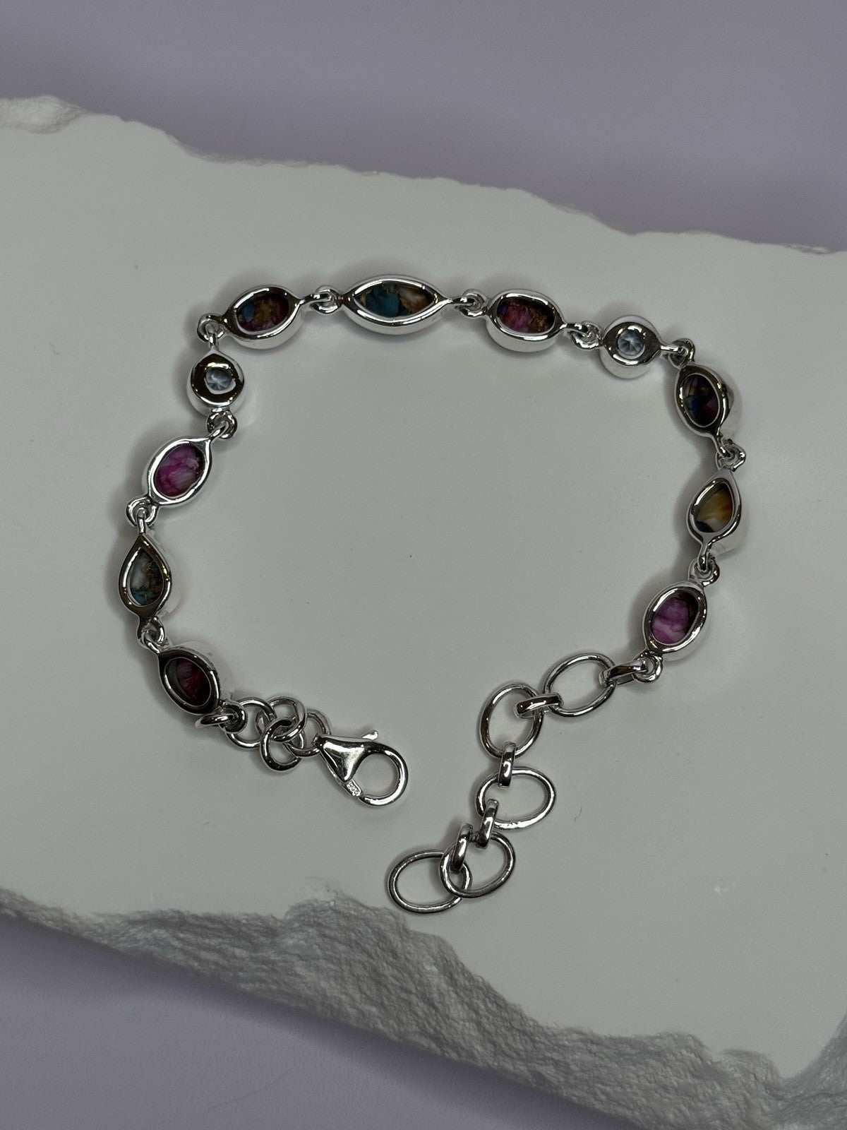 925 Sterling Silver Oyster Turquoise & Topaz Bracelet Length 6-8 Inch