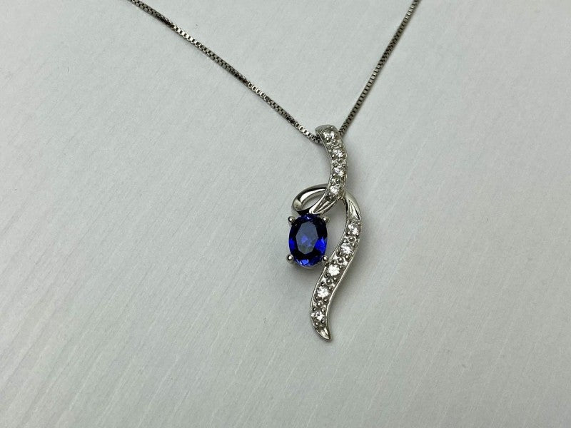 925 Sterling Silver London Blue & White Topaz Chain With Pendant