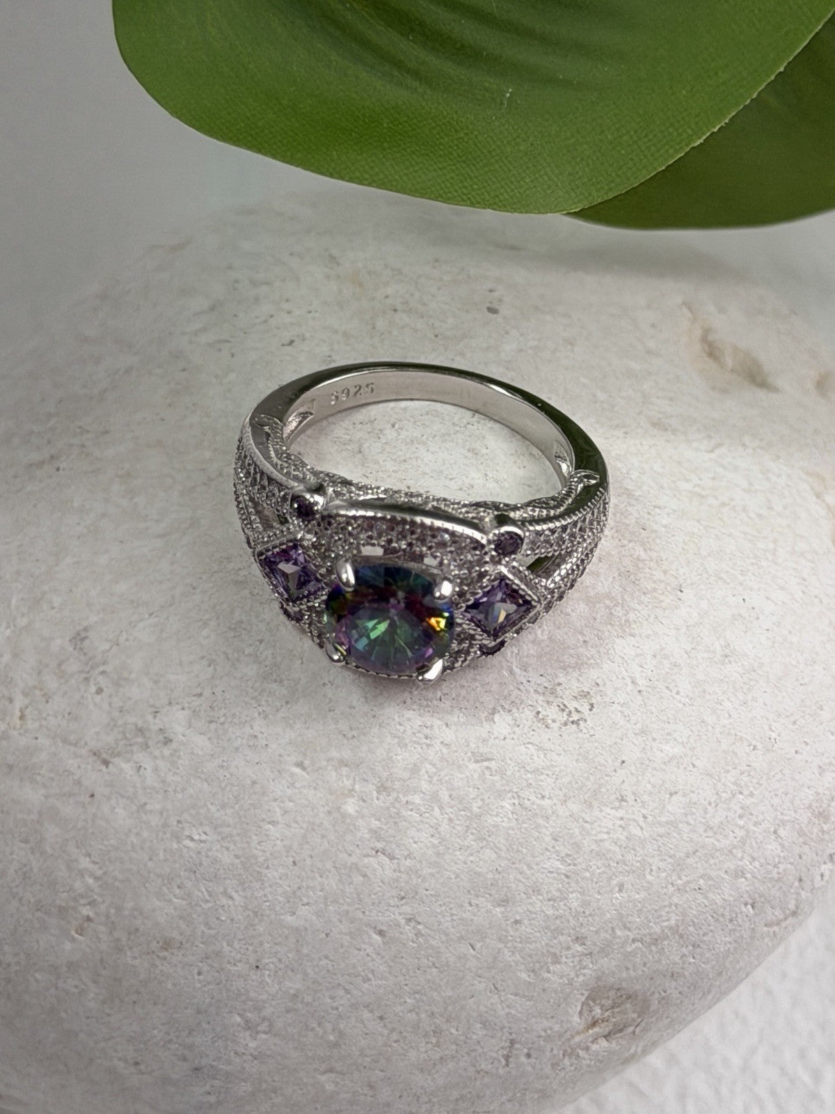 925 Sterling Silver Mystic Topaz & Amethyst & Beryl Ring Size 8