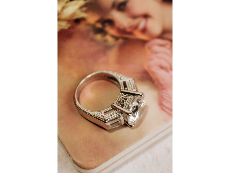 925 Sterling Silver CZ Ring Size 5.5