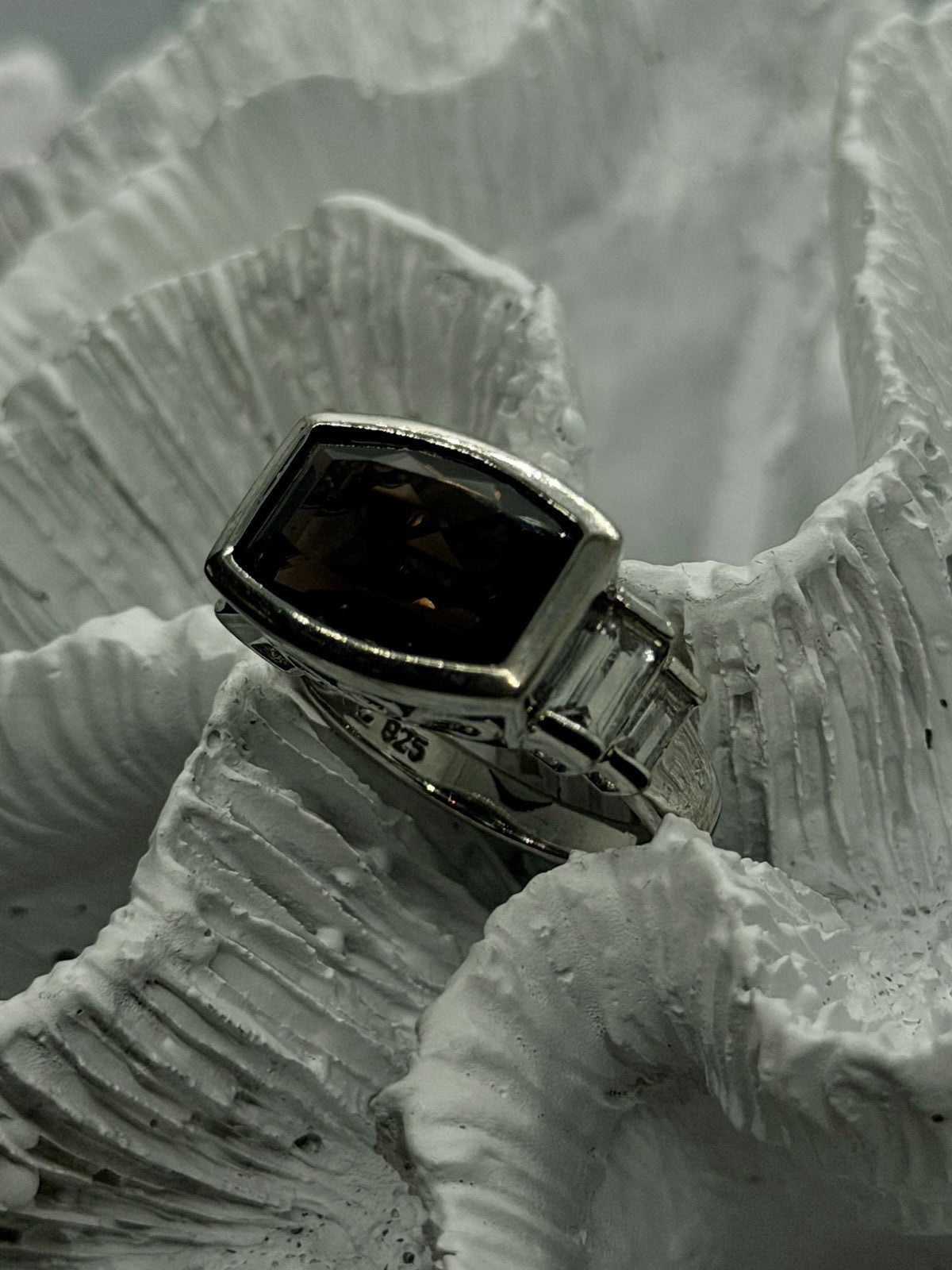 Art Deco 925 Sterling Silver Brown Smoky Quartz & White Topaz Ring Size 7