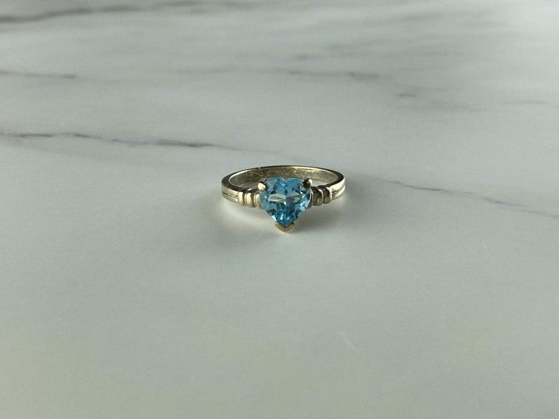 925 Sterling Silver Topaz "Heart" Ring Size 8