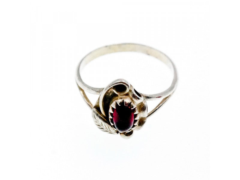 Vintage 925 Sterling Silver Garnet Pyrope Ring Size 6.5