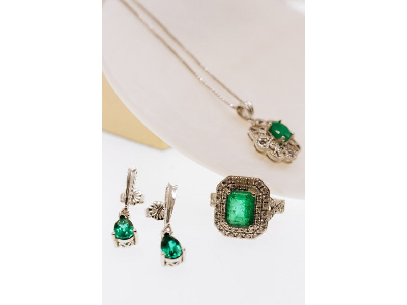 925 Sterling Silver Emerald & Beryl Chain With Pendant