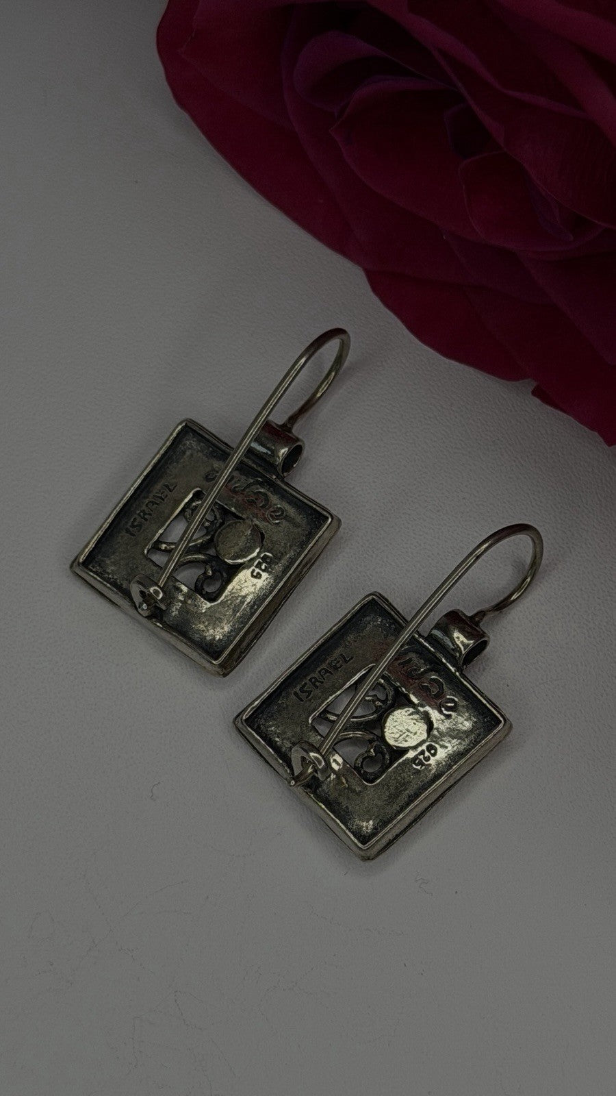 Vintage Israel Silpada 925 Sterling Silver Garnet Earrings