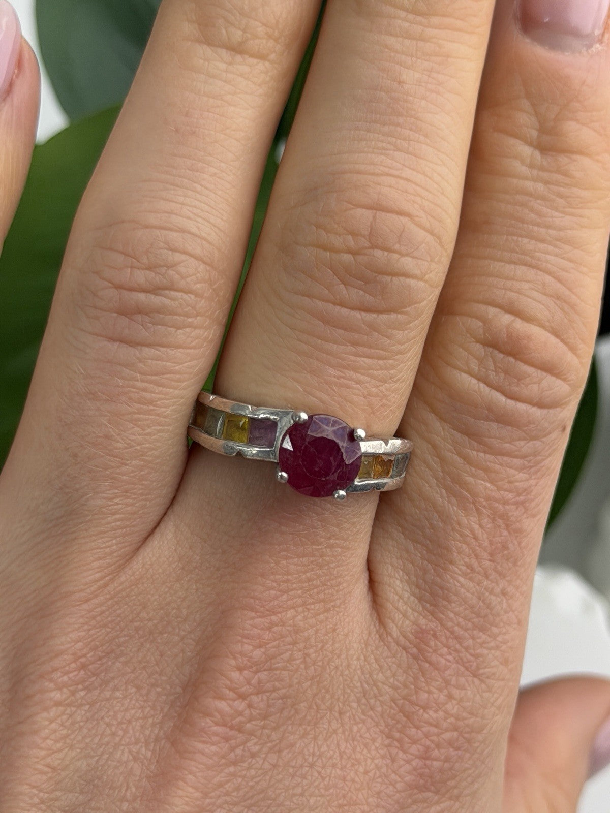 TGGC 925 Sterling Silver Ruby & Multi Color Spinel Stones Ring Size 8