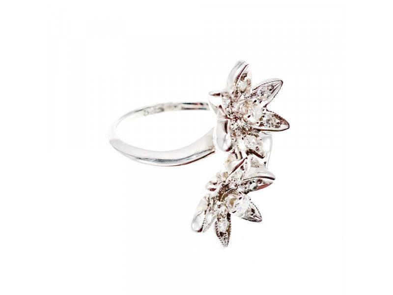 14K White Gold Diamonds "Flowers" Ring Size 5.5