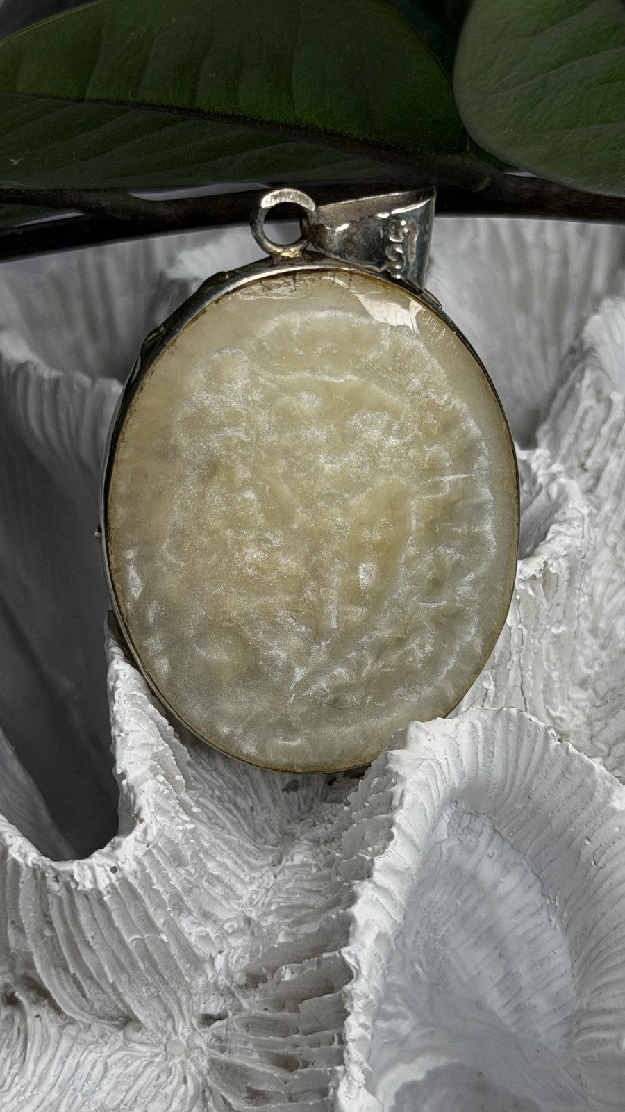 925 Sterling Silver Mother of Pearl Tree of Life Pendant
