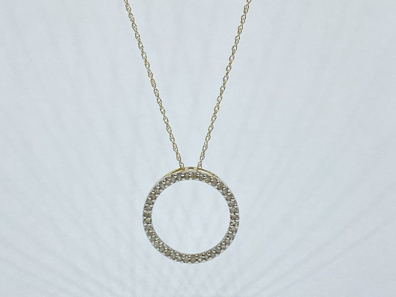 14K Yellow Gold Diamonds Chain With Pendant