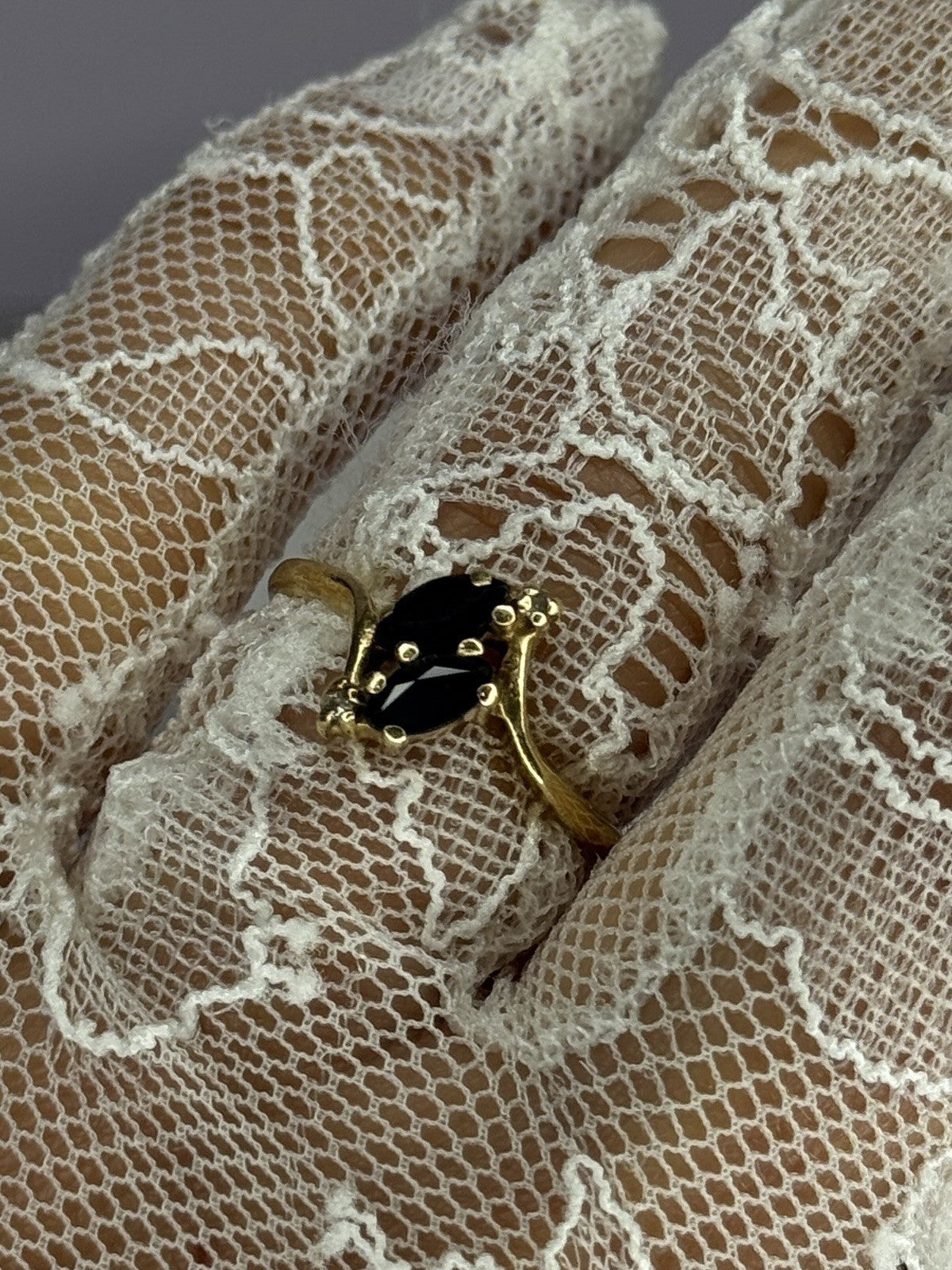 14K Yellow Gold Sapphire & Diamond Ring Size 7.5