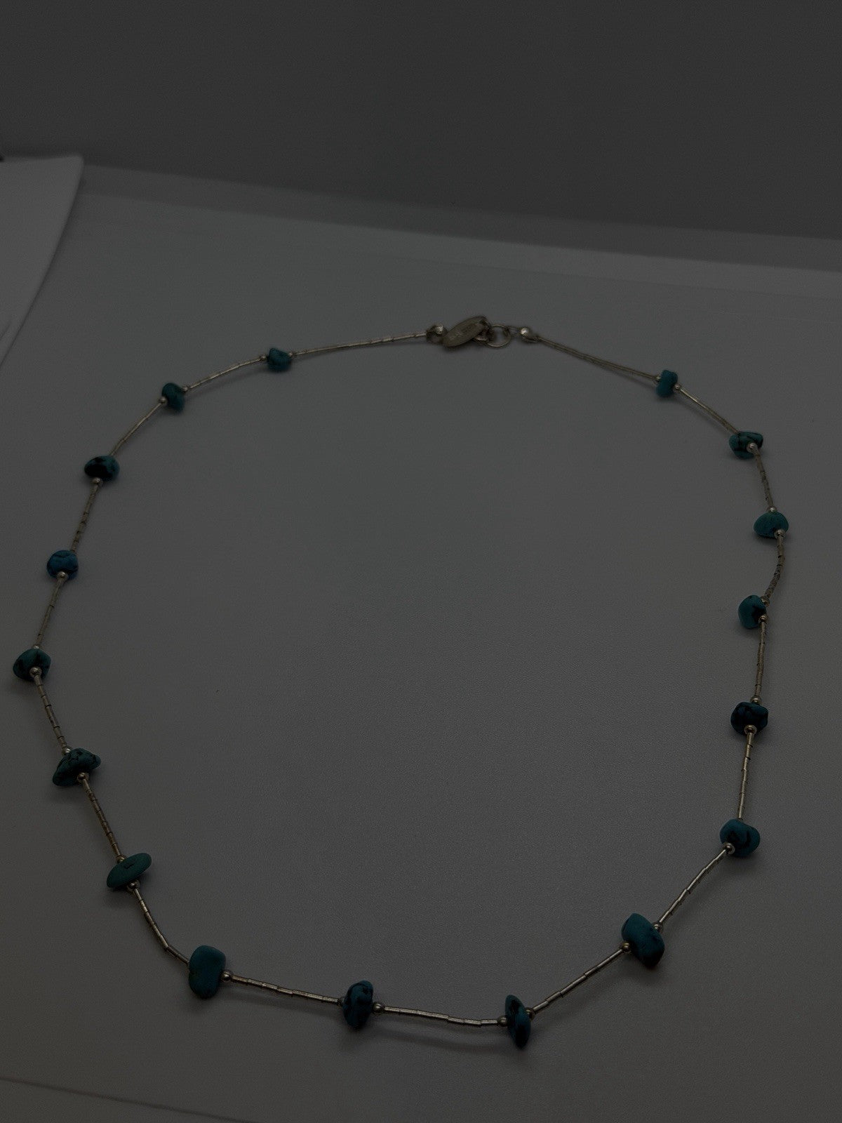 Beautiful Vintage 925 Sterling Silver Blue Turquoise Necklace