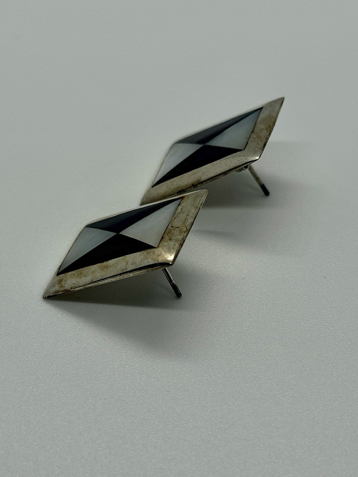 925 Sterling Silver Black Onyx & Mother of Pearl Geometric Rectangle Earrings