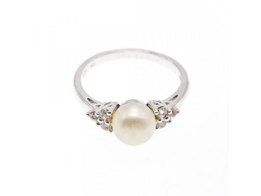 925 Sterling Silver Pearl & CZ Ring Size 7