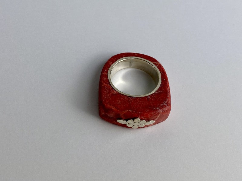 925 Sterling Silver Coral Exclusive Ring Size 10