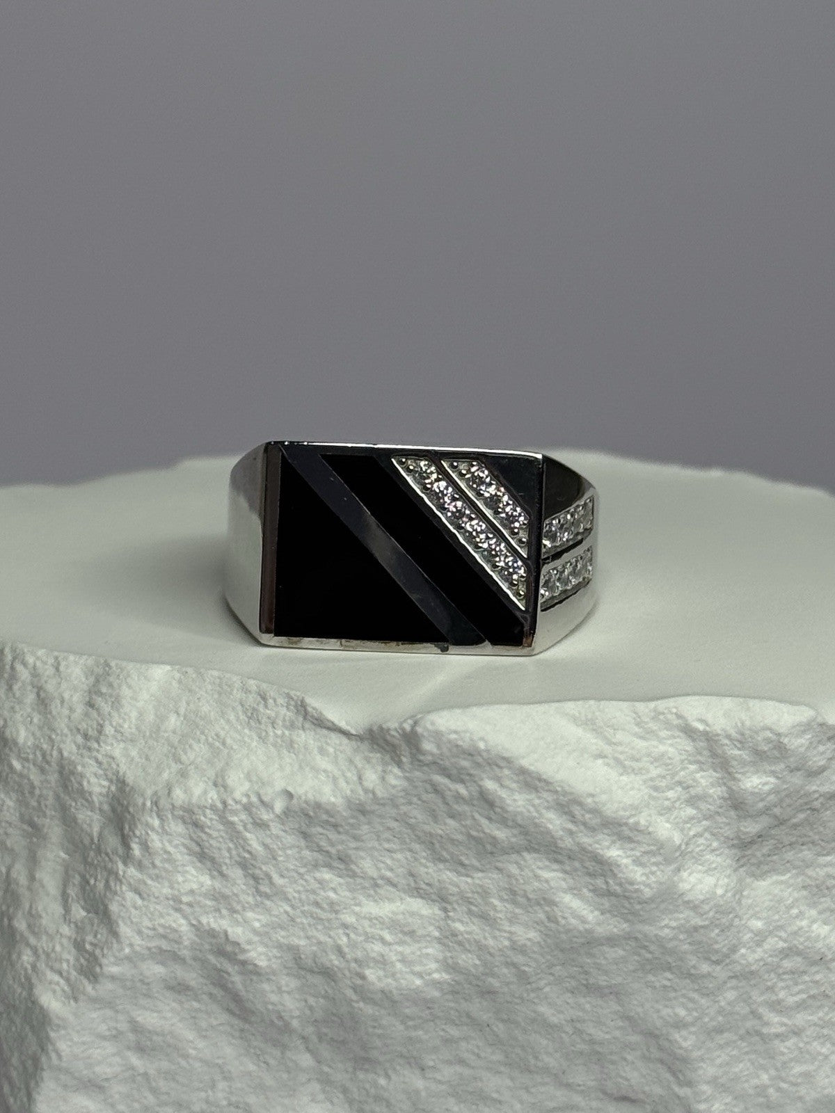 925 Sterling Silver Black Enamel & CZ Men'S Ring Size 11