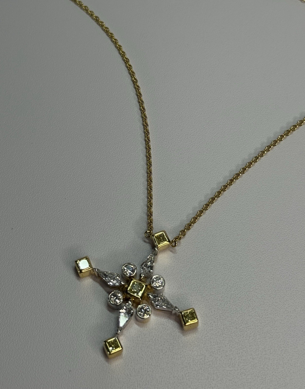 18K 750 YELLOW GOLD YELLOW & WHITE DIAMONDS 6.26 CT CROSSNECKLACE LENGTH 18 INCH