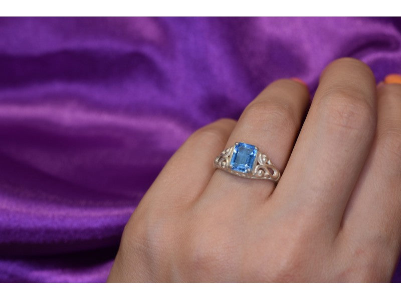 925 Sterling Silver Blue Topaz Openwork Ring Size 6.5
