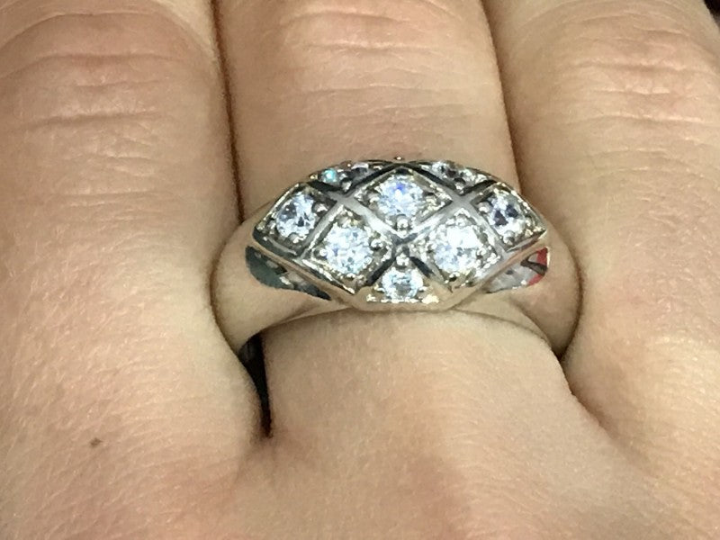 925 Sterling Silver CZ Ring Size 9