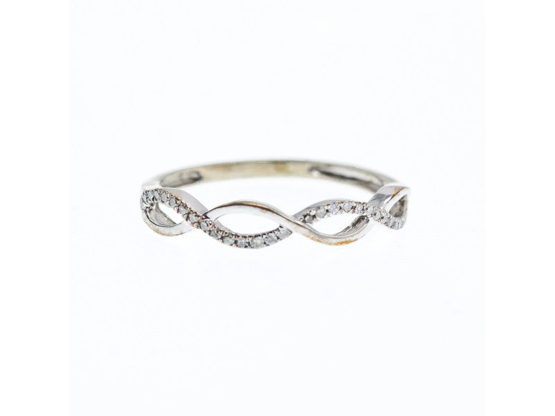10K White Gold Diamonds Ring Size 7