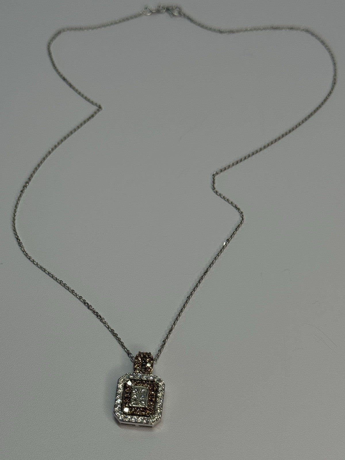14K WHITE GOLD HESSONITE & DIAMOND NECKLACE LENGTH 18 INCH