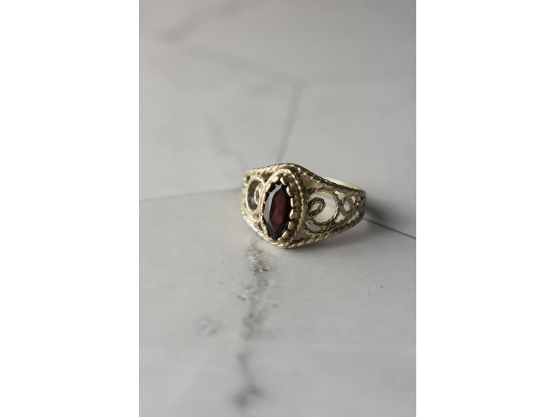 925 Sterling Silver Almandine Openwork Ring Size 10.25