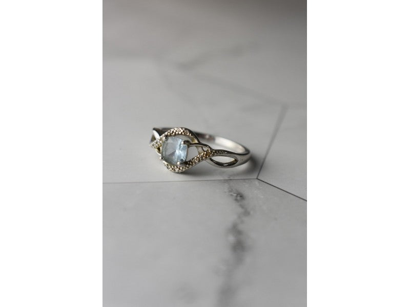925 Sterling Silver Blue Spinel & CZ Ring Size 9