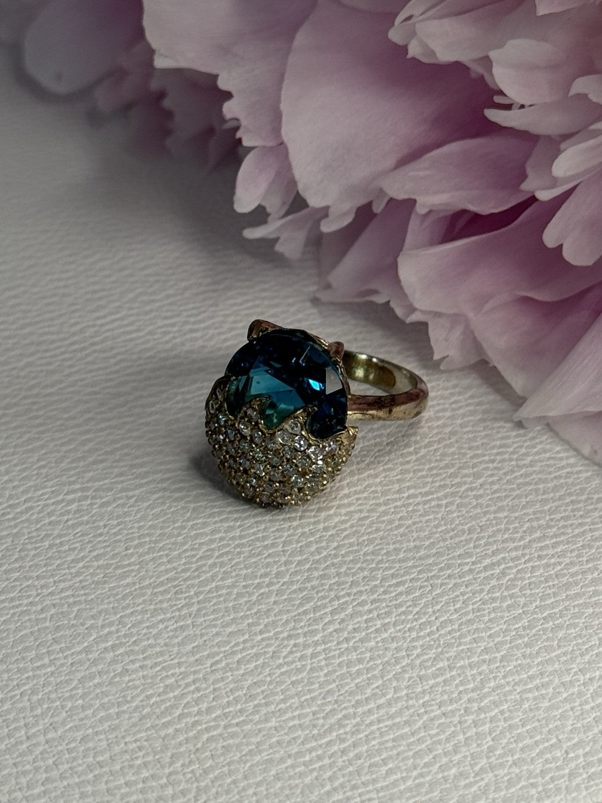 925 Sterling Silver Blue Crystal & CZ Ring Size 8