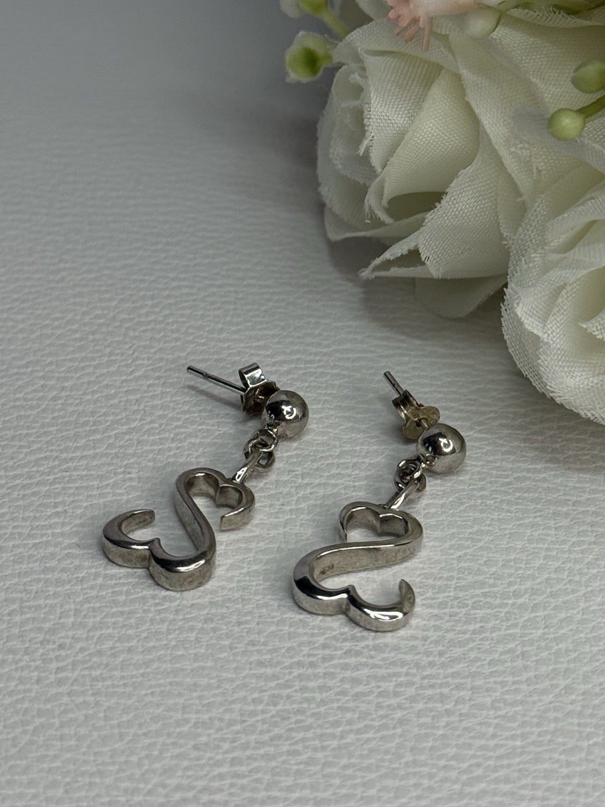 Beautiful 925 Sterling Silver Earrings Length 1.15 Inch