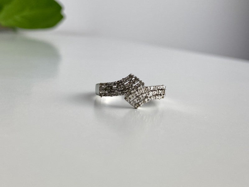 925 Sterling Silver White Topaz Ring Size 9