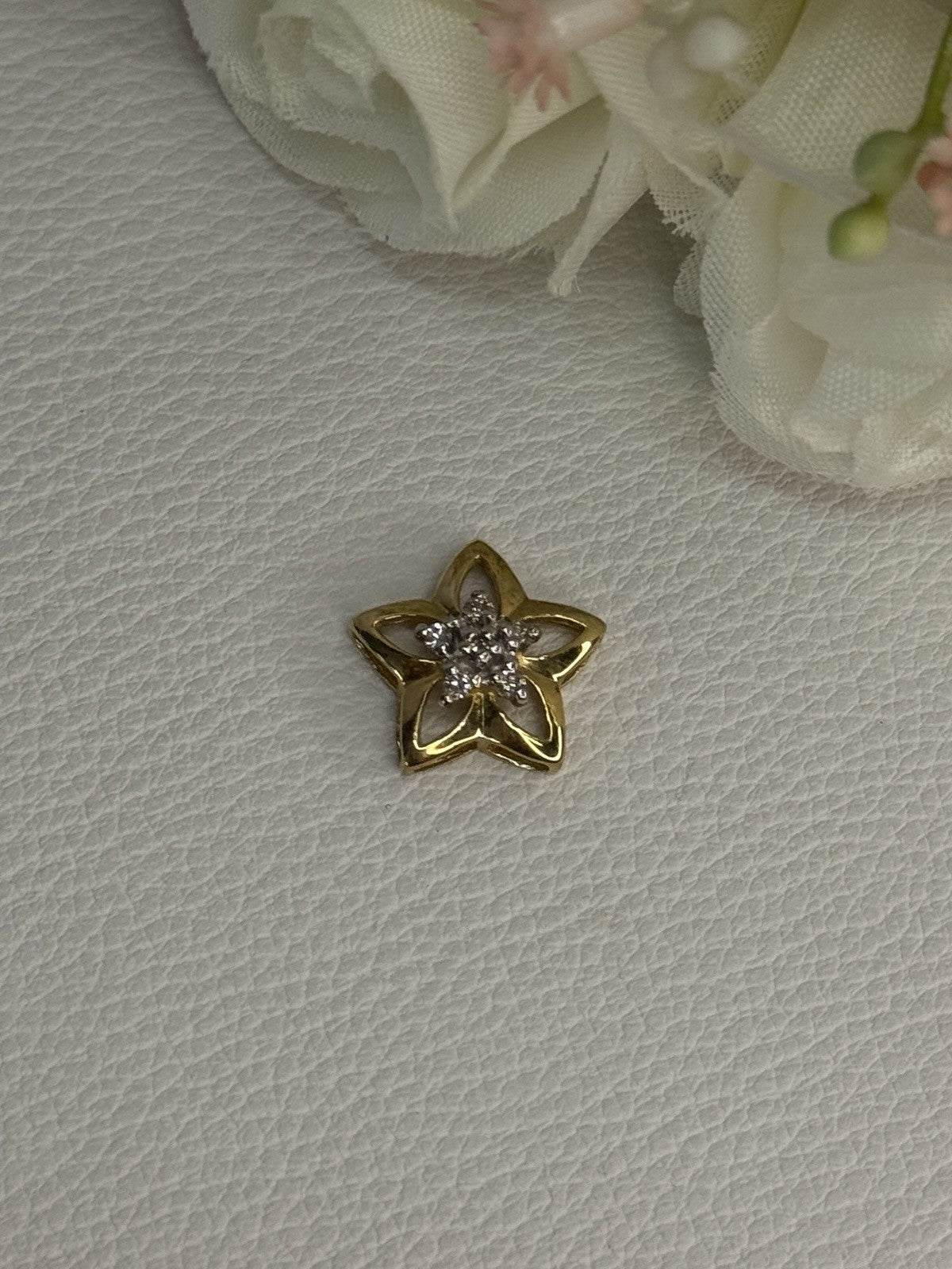 10K Yellow Gold Diamond Star Pendant Length 0.50 Inch
