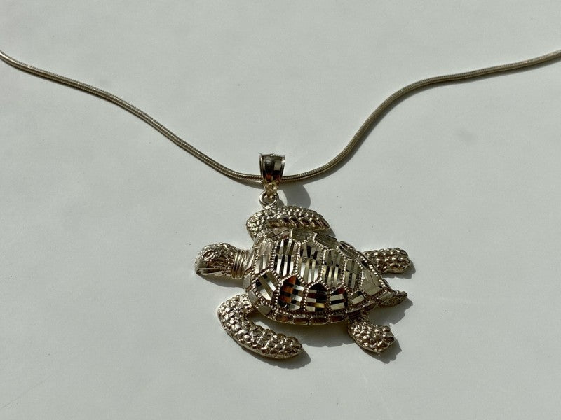 925 Sterling Silver "Turtle" Chain with Pendant Italy