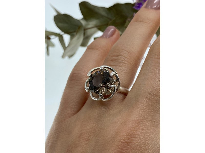 925 Sterling Silver Brown Tourmaline Ring Size 6.5