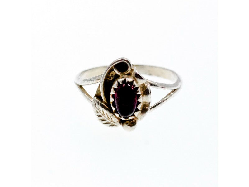 Vintage 925 Sterling Silver Garnet Pyrope Ring Size 6.5