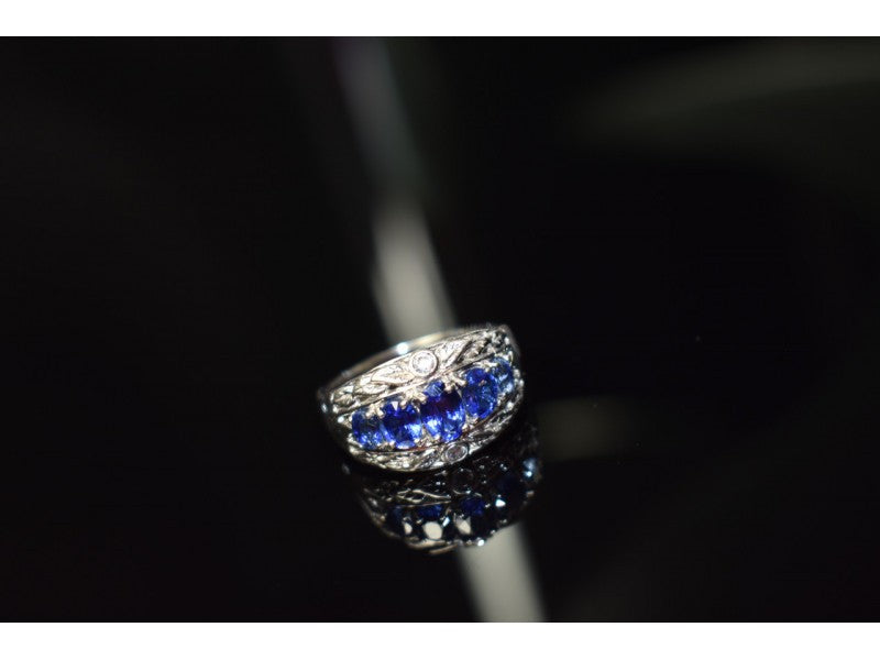 925 Sterling Silver Blue Topaz Ring Size 7.5