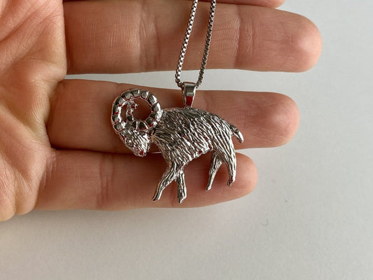 925 Sterling Silver "Aries" ?Hain With Pendant