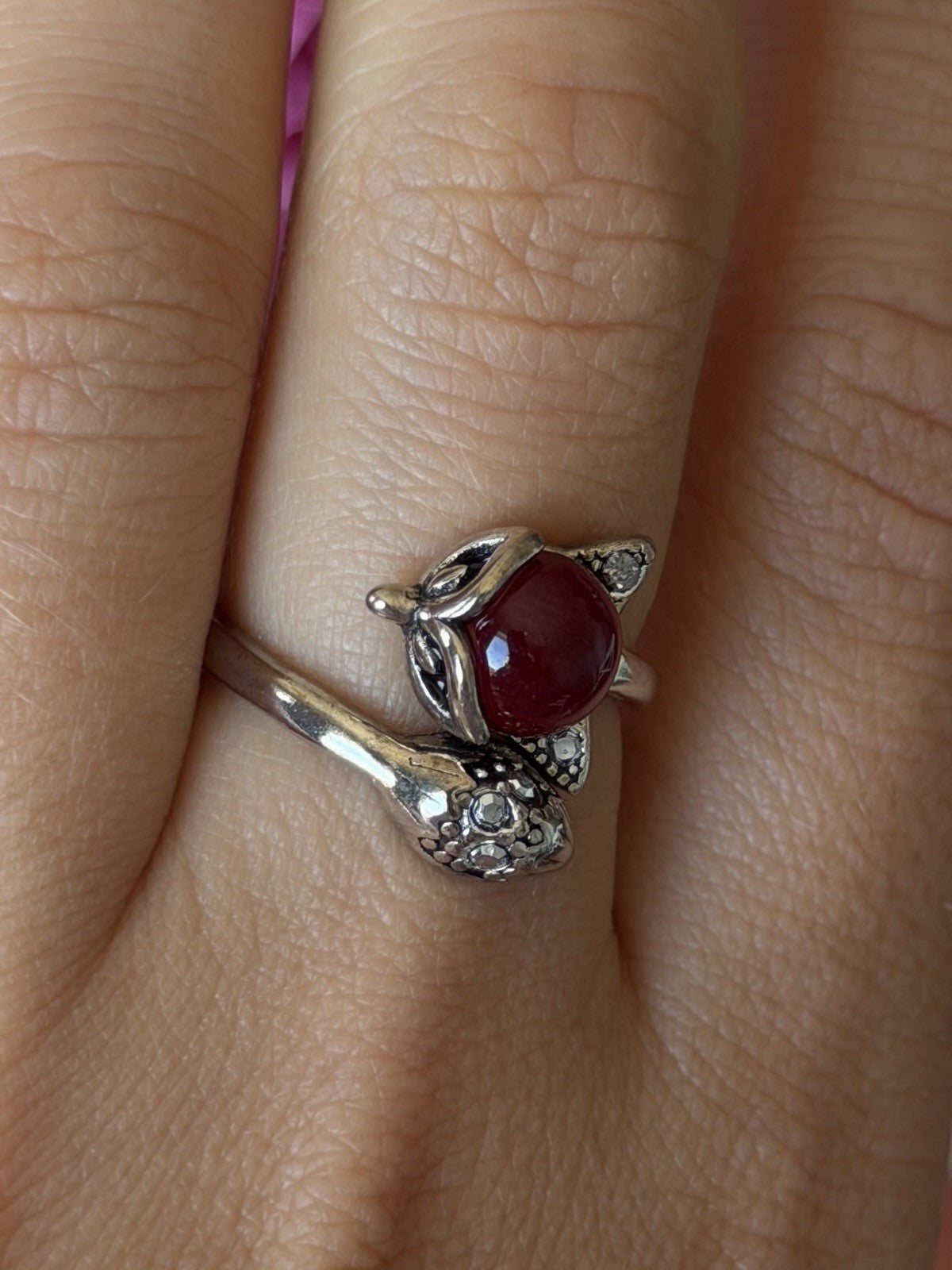 925 Sterling Silver Fox & Snake Red Glass Cabochon Ring Size 9 Sizable